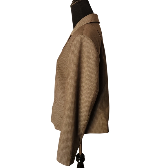 Anne Klein Brown Pin Stripe Cropped Jacket  Size 14 - Picture 4 of 7